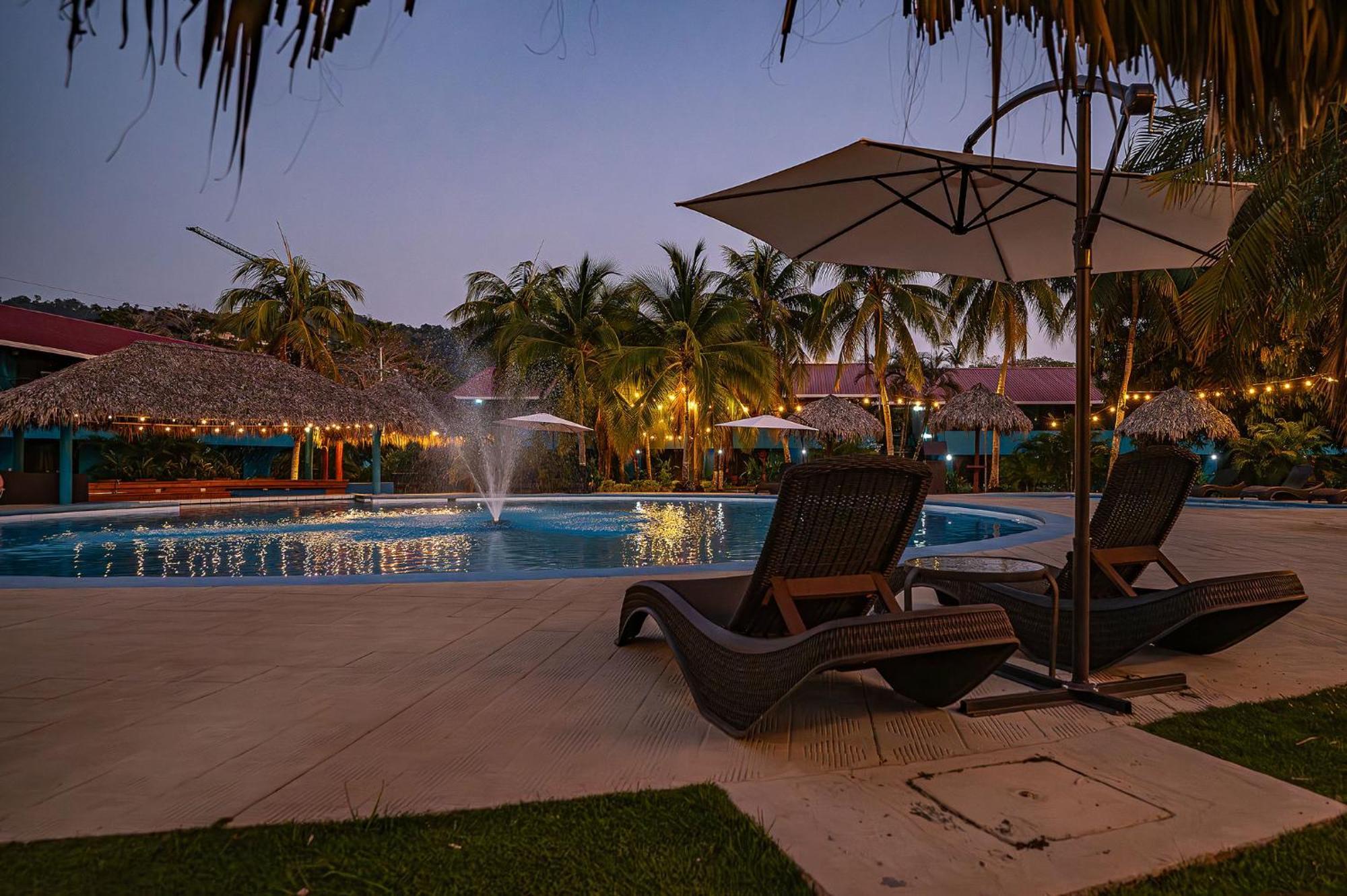 יקו Beach Break Resort & Cr Surf Camp מראה חיצוני תמונה